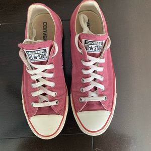 All-Star Converse, women’s 9